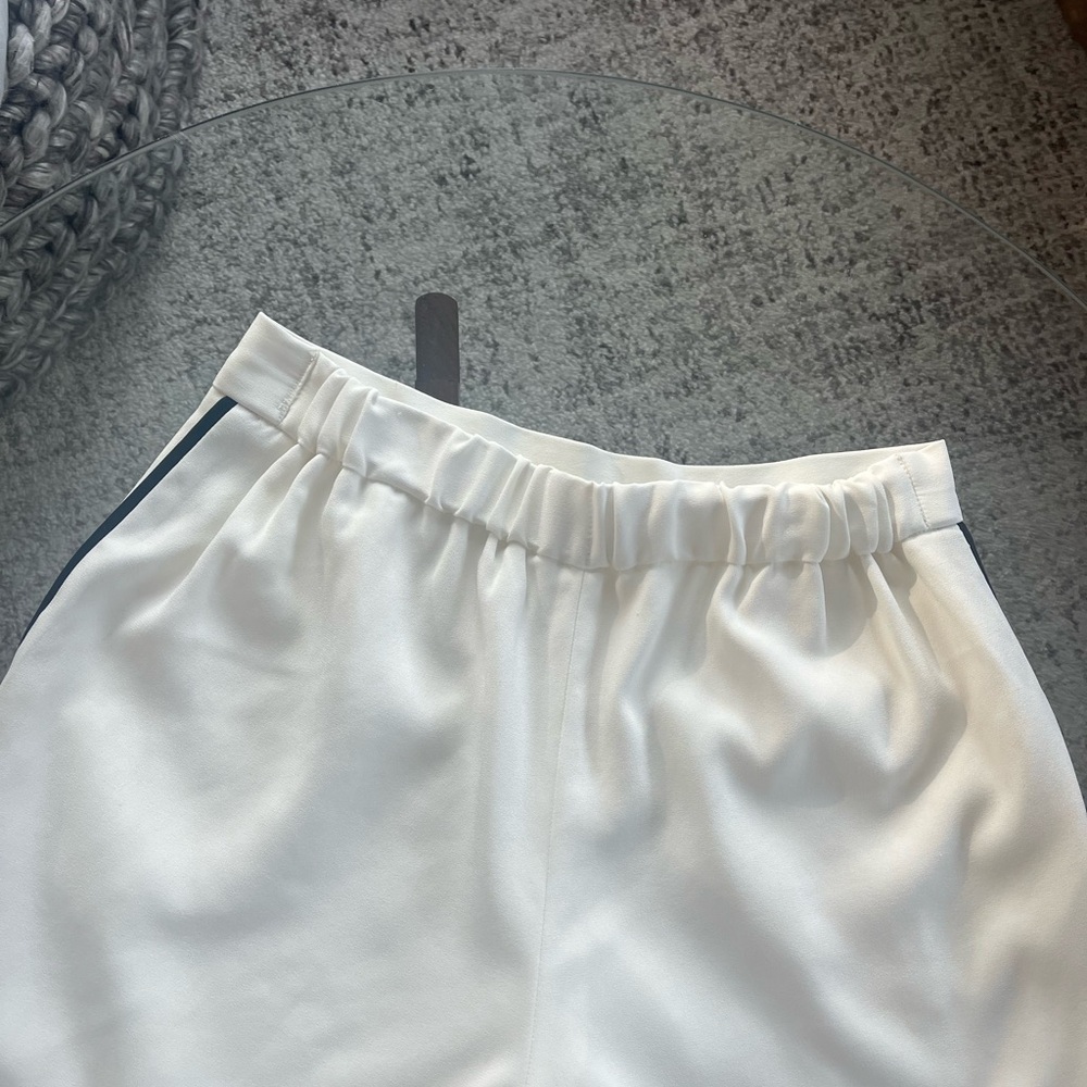 Aritzia Babaton White/Black Stripe Summer Vacation Business Casual Size 8 - Picture 9 of 10